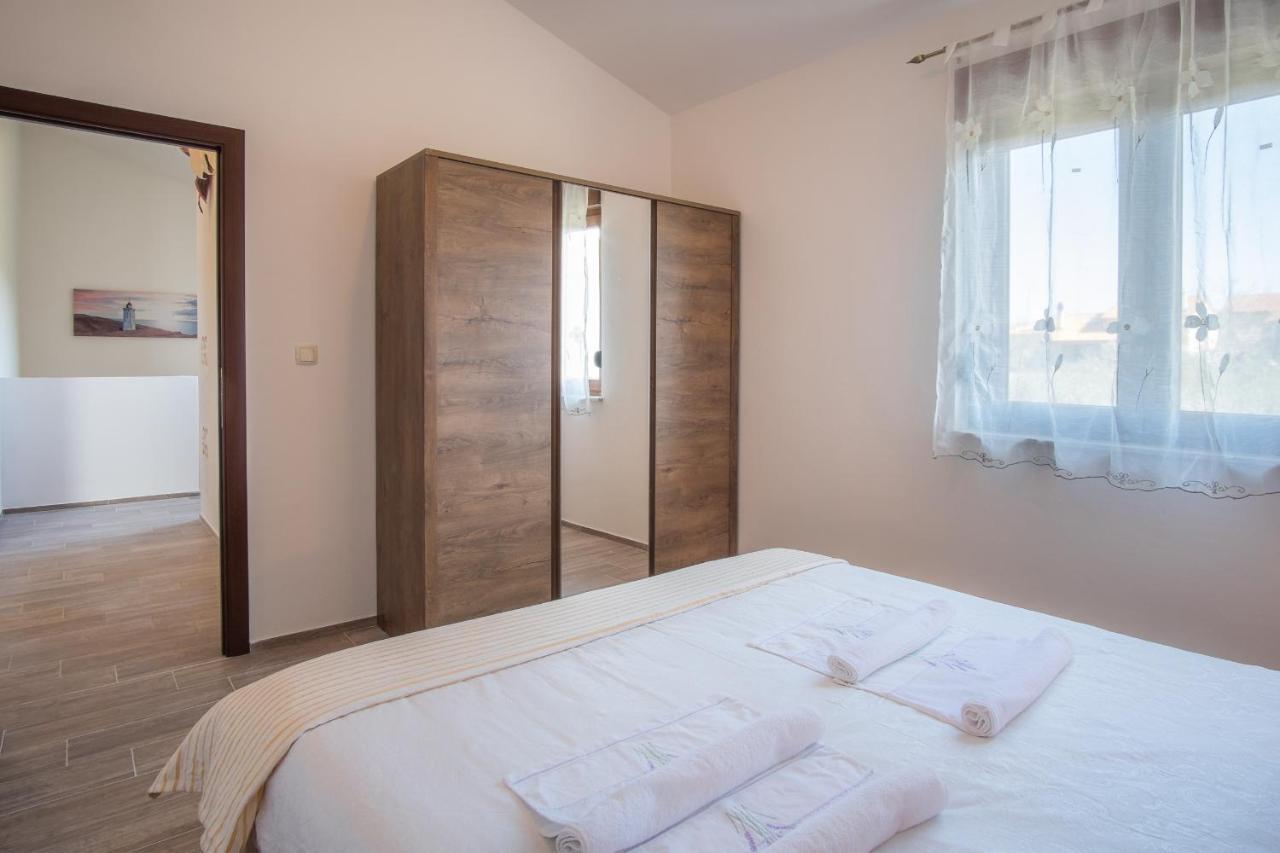 Villa Dijana East Linardici Экстерьер фото