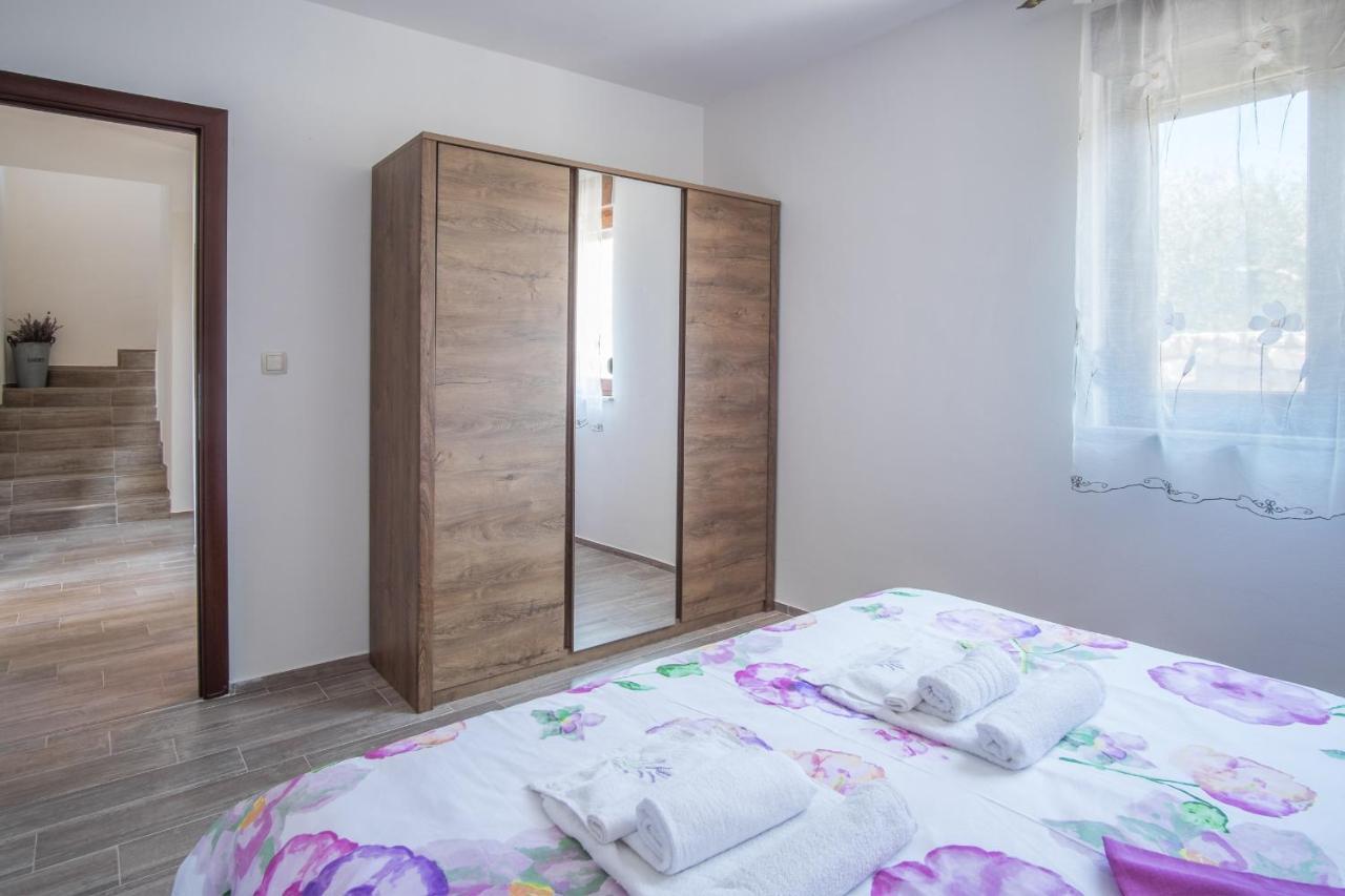 Villa Dijana East Linardici Экстерьер фото